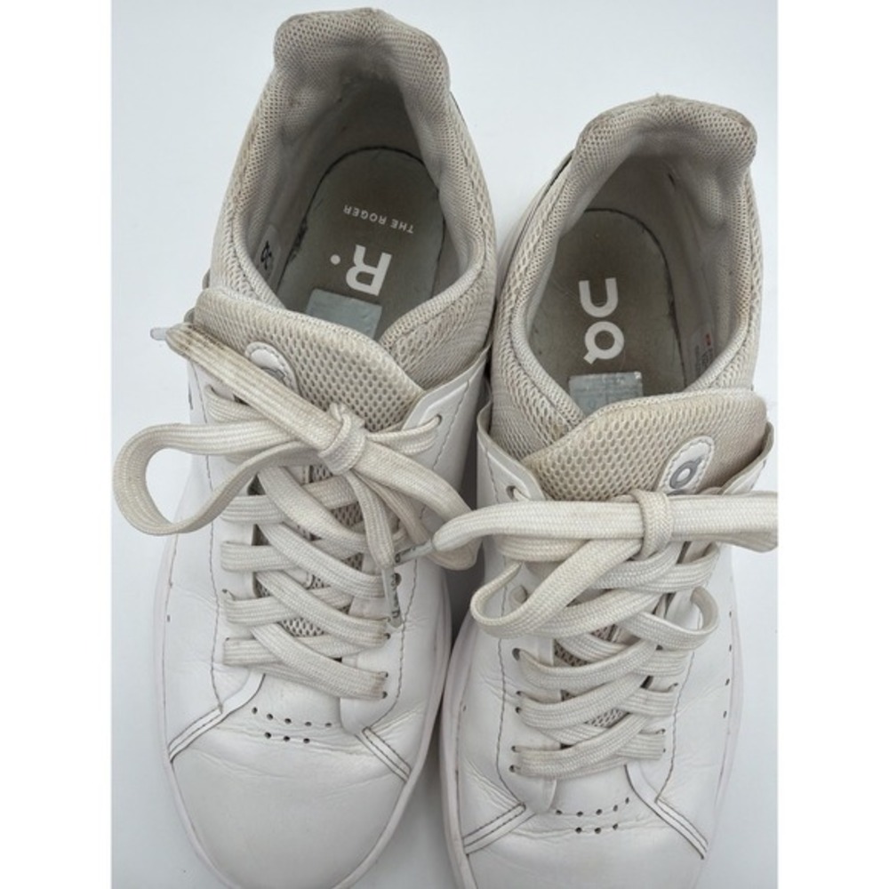 On Running The Roger Womens 8 White Leather Sneakers Casual Shoes. 1623 - Picture 5 of 9